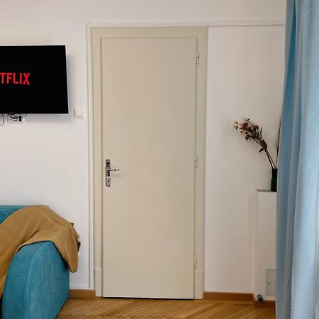 Pinkfluid - Charming Studio In Prime Location Bucharest Luaran gambar