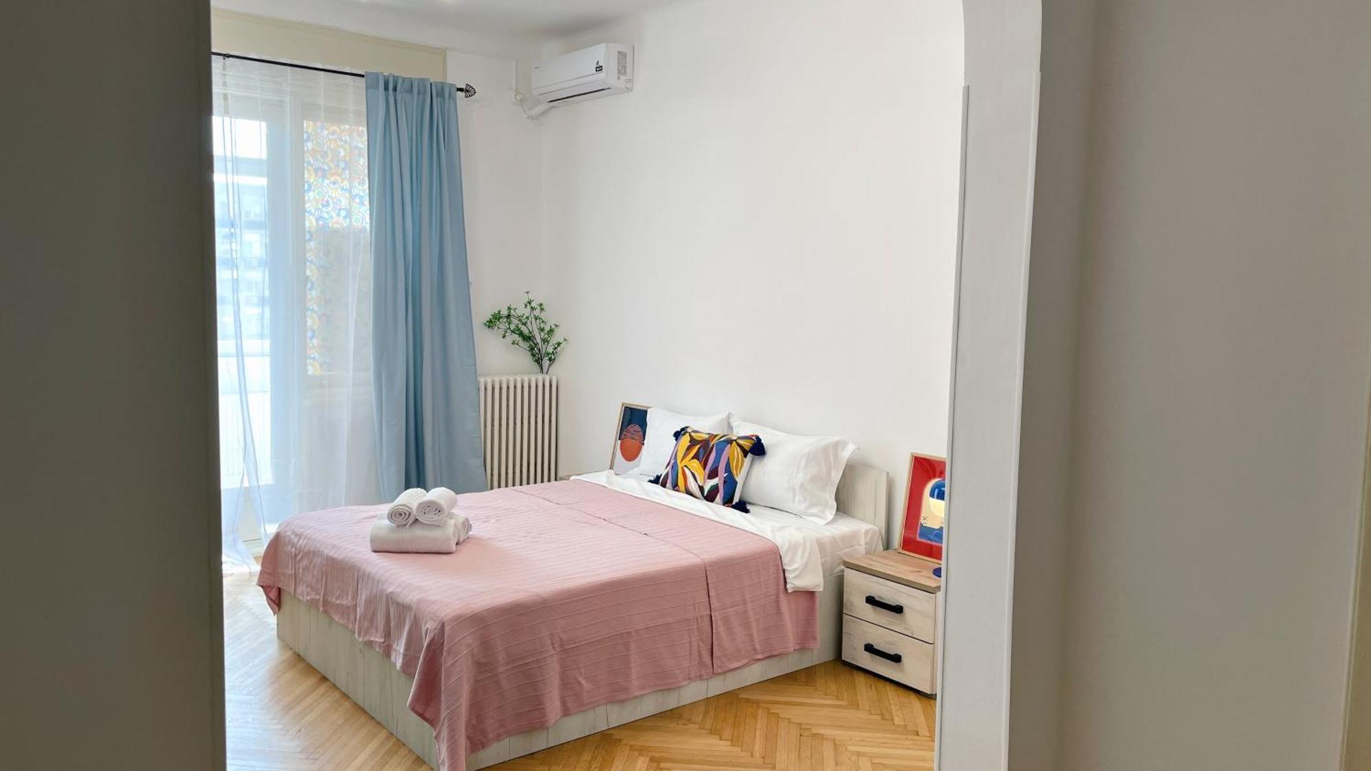 Pinkfluid - Charming Studio In Prime Location Bucharest Luaran gambar