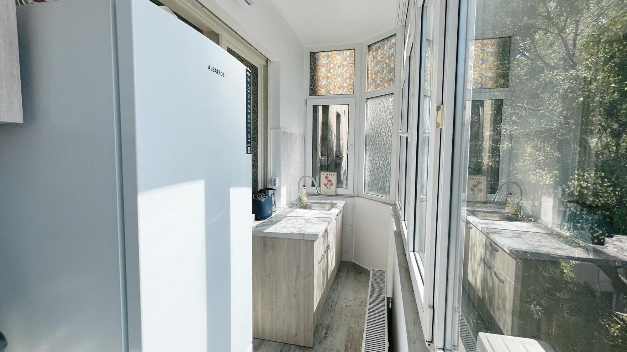 Pinkfluid - Charming Studio In Prime Location Bucharest Luaran gambar